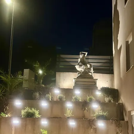 Padre Dante Free Parking Apartment *