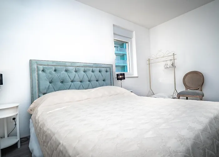 Padre Dante Free Parking And Starlink High Speed Internet Appartamento *