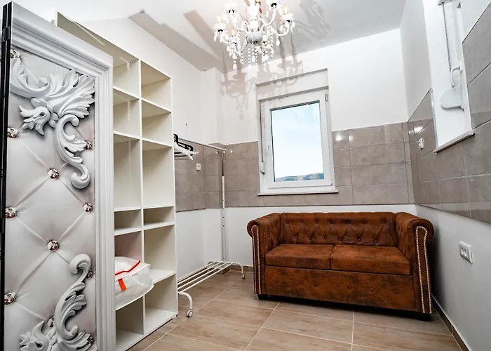 Padre Dante Free Parking And Starlink High Speed Internet